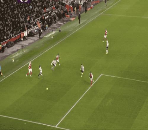 瓜迪奥拉与,梅西场边热,烈交流,678体育平台,678体育官方网站,678体育登录入口,678体育app下载