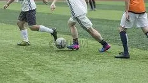 2025云端篮球巅峰对决：本土强队与国际球星激情碰撞，体育风采熠熠生辉！