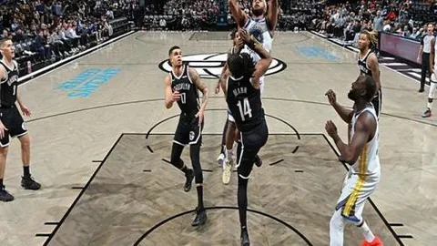 激情碰撞！CBA巅峰对决：南京战队迎战广东豪强，谁是王者之师？